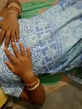 Desibhabhi96  live sex cam