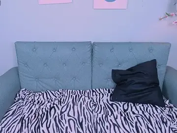 Haly_smif  live sex cam