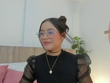Ivette_swan  live sex cam