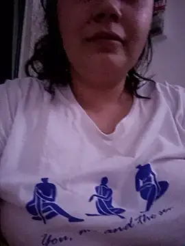 Leylaioana  live sex cam