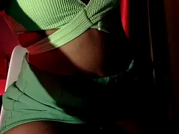 Lusty_lina  live sex cam