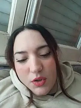Myla_rommer1  live sex cam