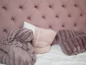 AntoniaCapri  live sex cam