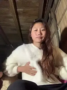 Ngoccc-nga  live sex cam