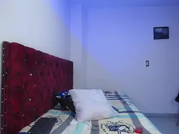 Sweety_milk_  live sex cam