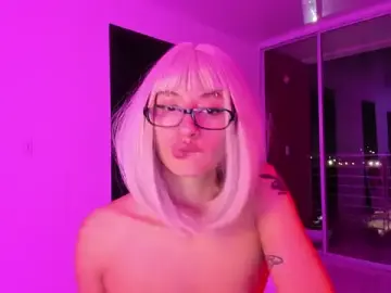 Xreeeeviz  live sex cam