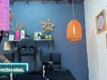 Yessila_parker  live sex cam