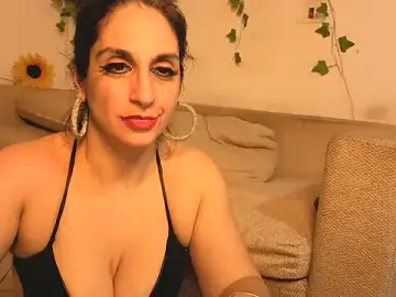 Bellydancerhot  live sex cam
