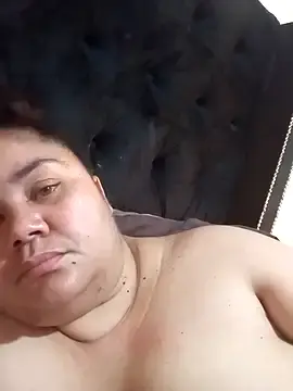 HoneySuu  live sex cam