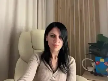 InjaAtHome  live sex cam