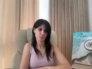 InjaAtHome  live sex cam