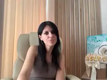 InjaAtHome  live sex cam