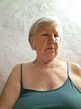 KlaudiaDarling  live sex cam