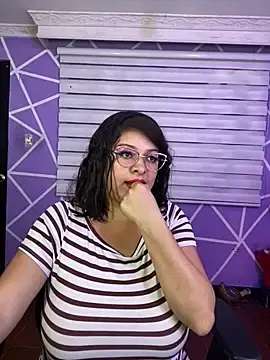 MiiaaJoness  live sex cam