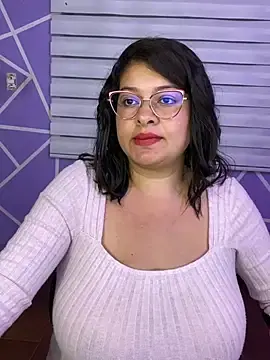 MiiaaJoness  live sex cam