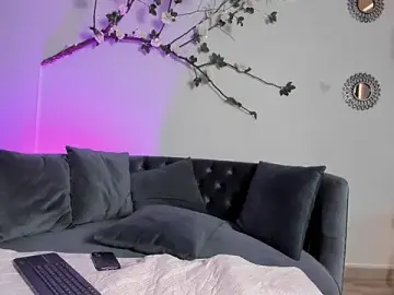 Miss_Belu  live sex cam