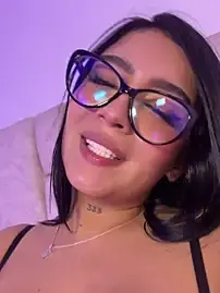 Nicolegh_  live sex cam
