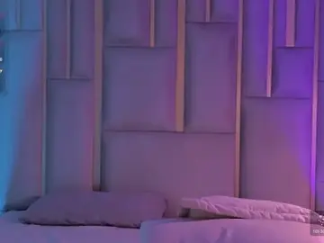 ViolettHansson  live sex cam