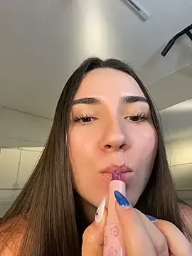 Ava_blue  live sex cam