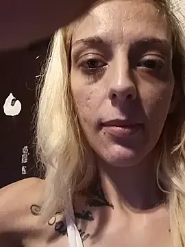 Blonde_bunny977  live sex cam