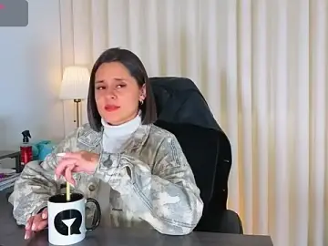 Alice_milf_  live sex cam