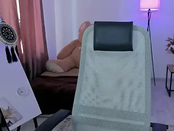 EmmanuellBrown  live sex cam
