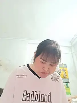 Kee-kimlee  live sex cam