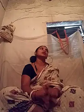 Notyriya7  live sex cam