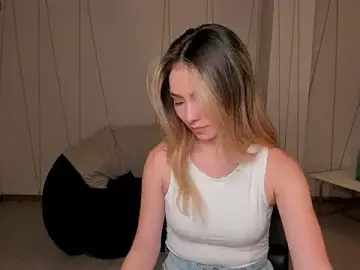 StacyWoods  live sex cam