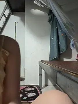 Sulove-xx  live sex cam