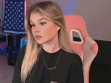 VeronaAura  live sex cam