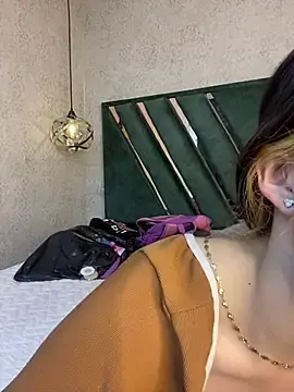 Aly_16  live sex cam