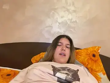 BettyyBlue  live sex cam