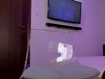 Bri4anna  live sex cam