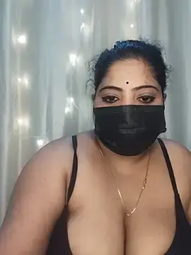 DESI-DOLLLL  live sex cam
