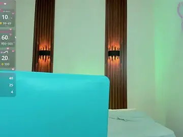 EmmaRay3  live sex cam