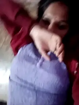 JUHI999  live sex cam