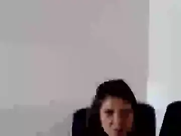 Julianaaldana  live sex cam