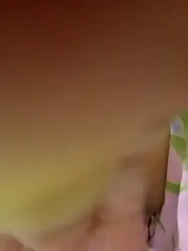 Nisrin_ay  live sex cam