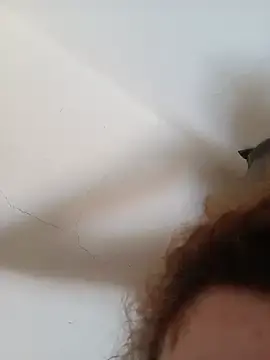 Nisrin_ay  live sex cam