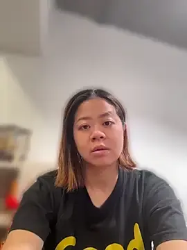 Quinn923  live sex cam