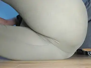 Squirtlady38  live sex cam