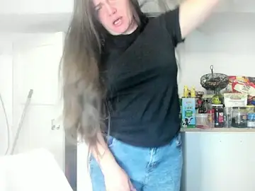 Squirtlady38  live sex cam