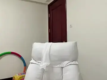 Timi--  live sex cam