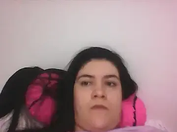 Lauratobon  live sex cam