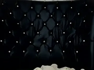 Sweetkinkykloe  live sex cam