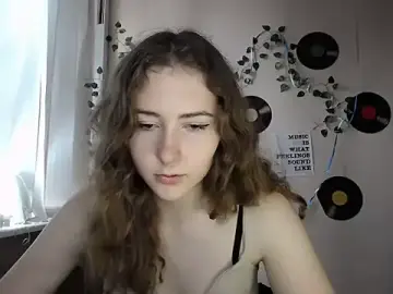 Crimson_Bite  live sex cam