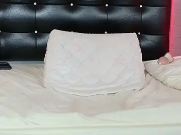 IsabellaTayllor  live sex cam