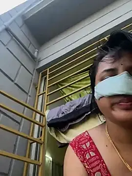 Roshini_06  live sex cam
