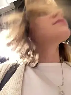 ValenciaShock  live sex cam